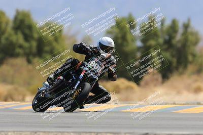 media/Apr-09-2023-SoCal Trackdays (Sun) [[333f347954]]/Turn 7 (1135am)/